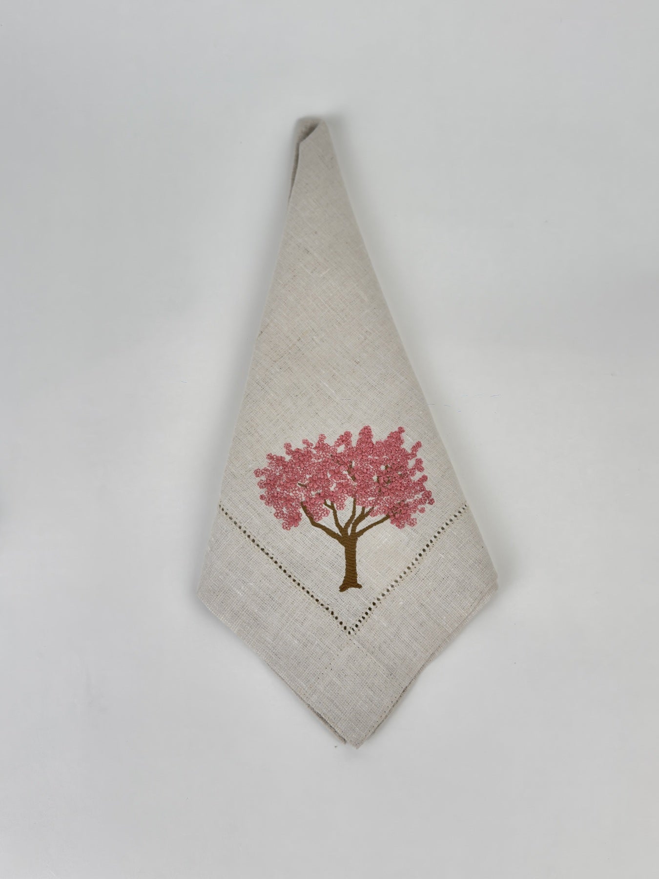 Guardanapo em Linho Cru Bordado Ipê