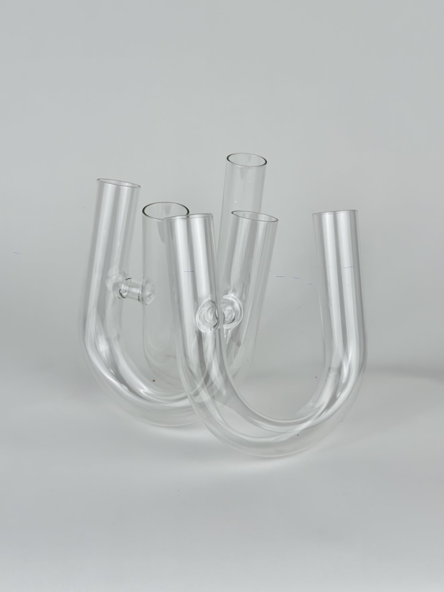 Vaso de vidro transparente