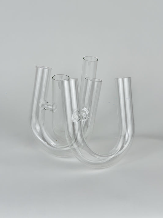 Vaso de vidro transparente