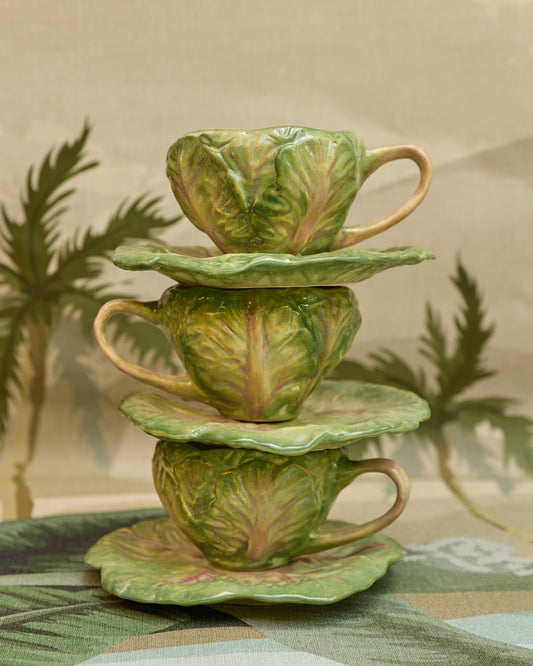 Xícara de chá folhas artesanal